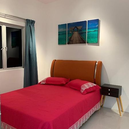 Garden Sky Homestay Malacca エクステリア 写真